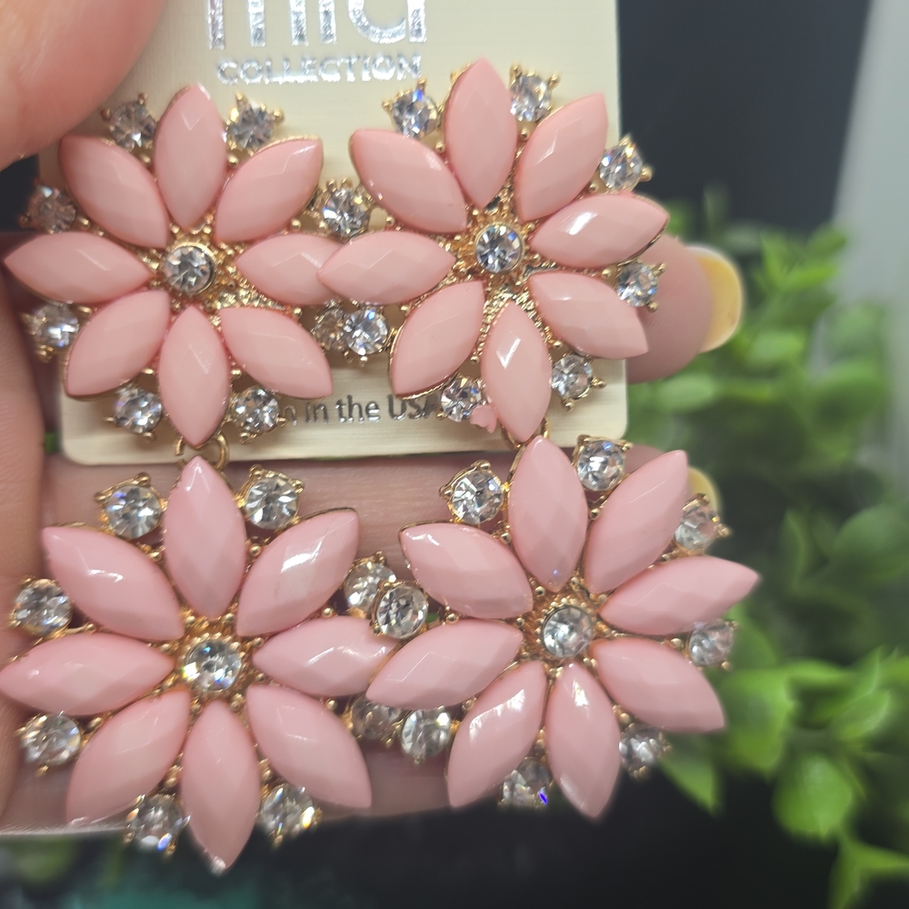 MISHA COLLECTION Pink Cluster Floral Earrings with Gold Accents